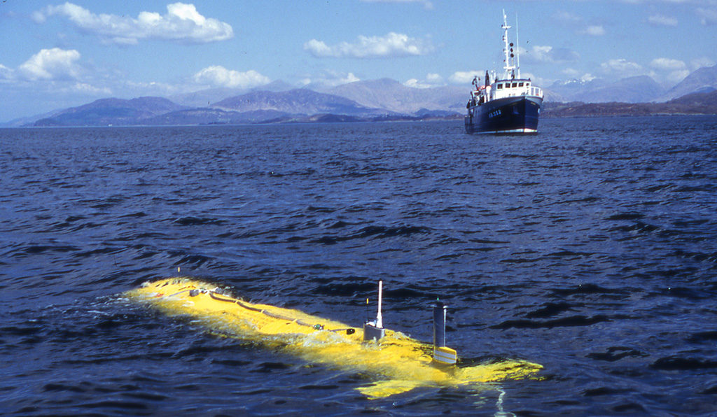 AUV (autonomous underwater vehicle)