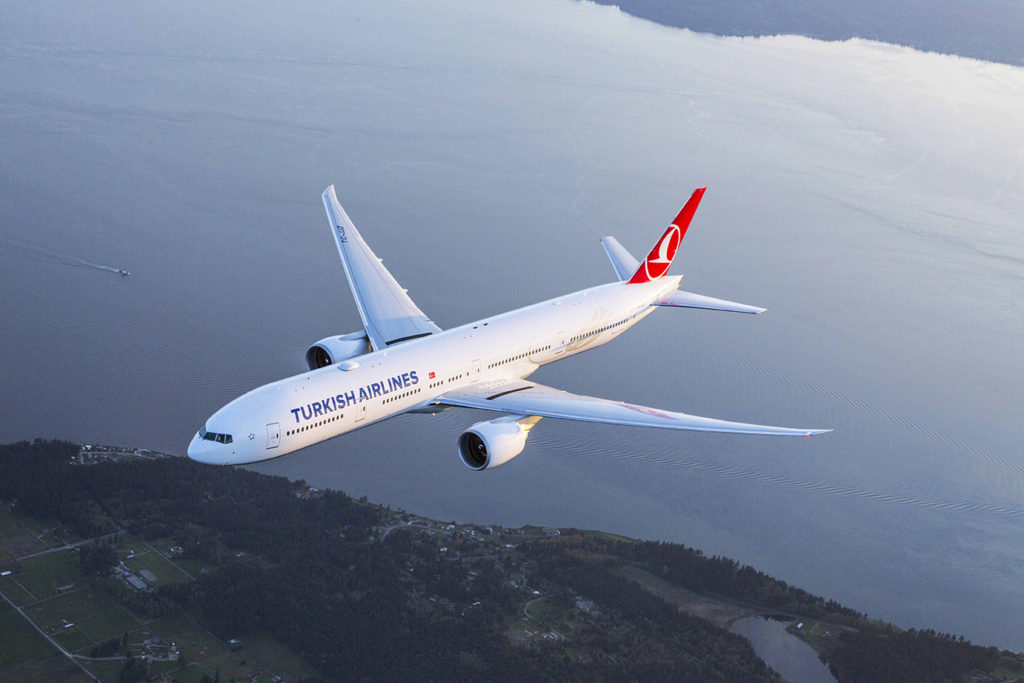 Turkish Airlines Boeing 777-300ER. foto: Chad Slattery.