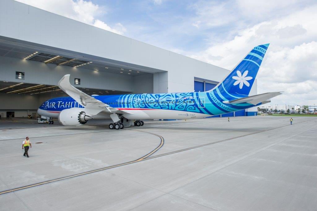 Air-Tahiti-Nui_Fakarava-Dreamliner-Photo-Boeing2