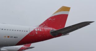 Iberia vuelve a operar con limitaciones