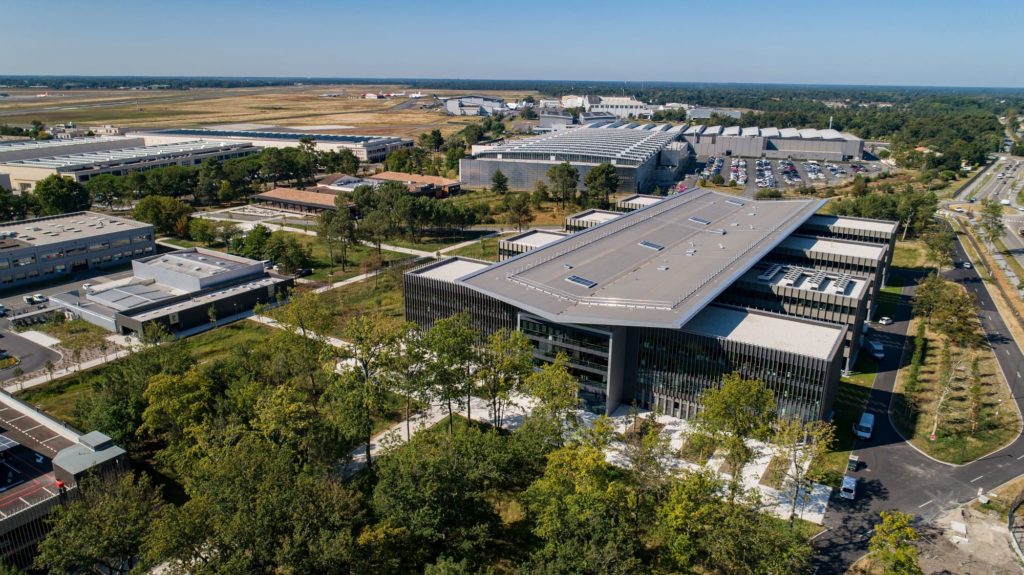 Dassault Aviation inaugura la nueva planta de diseño y operaciones