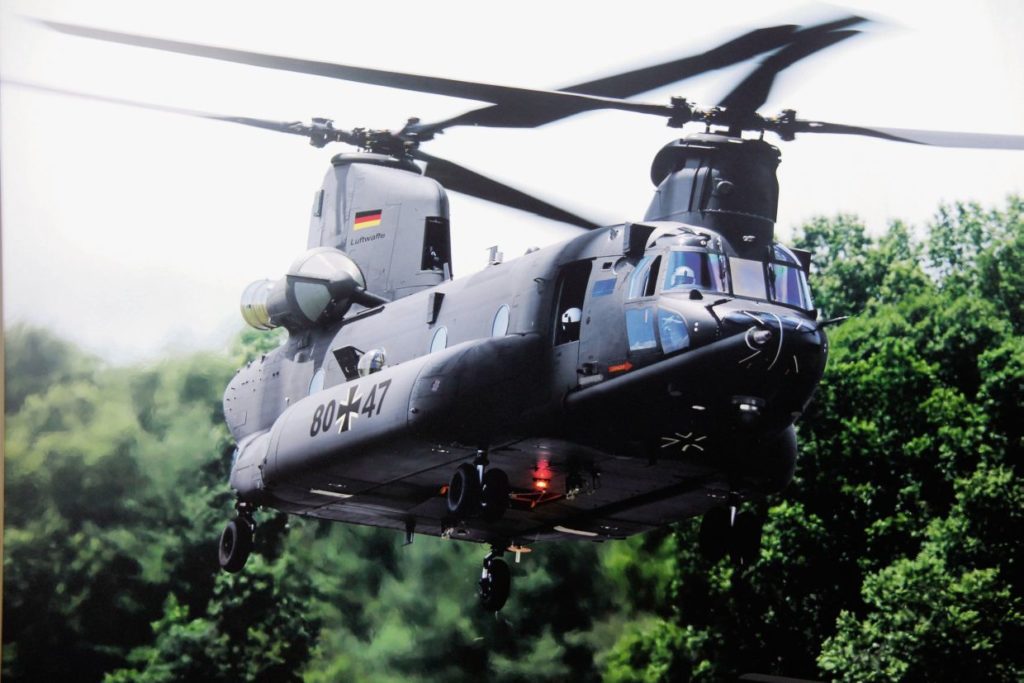 helicóptero H-47 Chinook