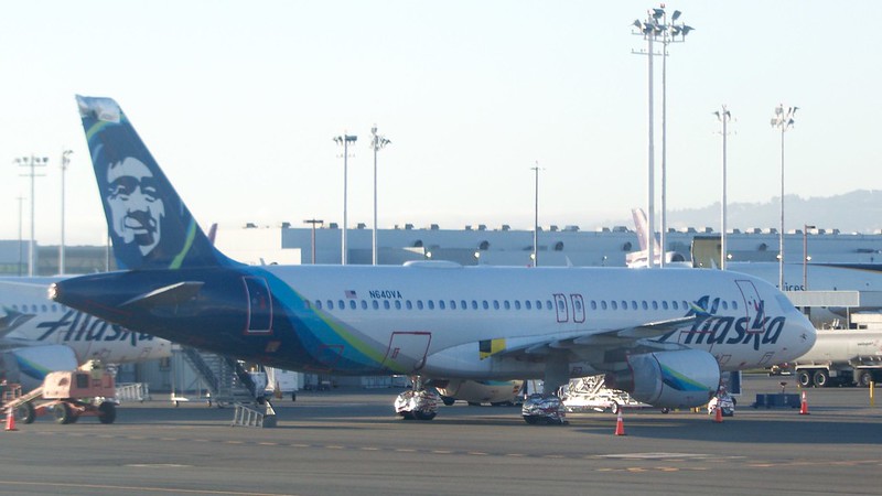 Bill Abbott Alaska Airlines Airbus A320 -200 N-640VA